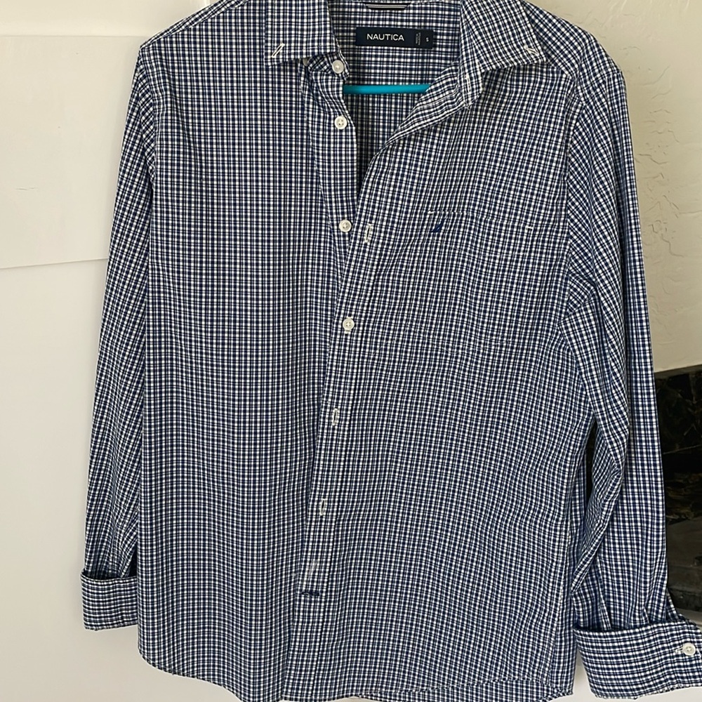 Men’s dress shirt
